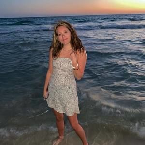 Meet your Posher, Allie